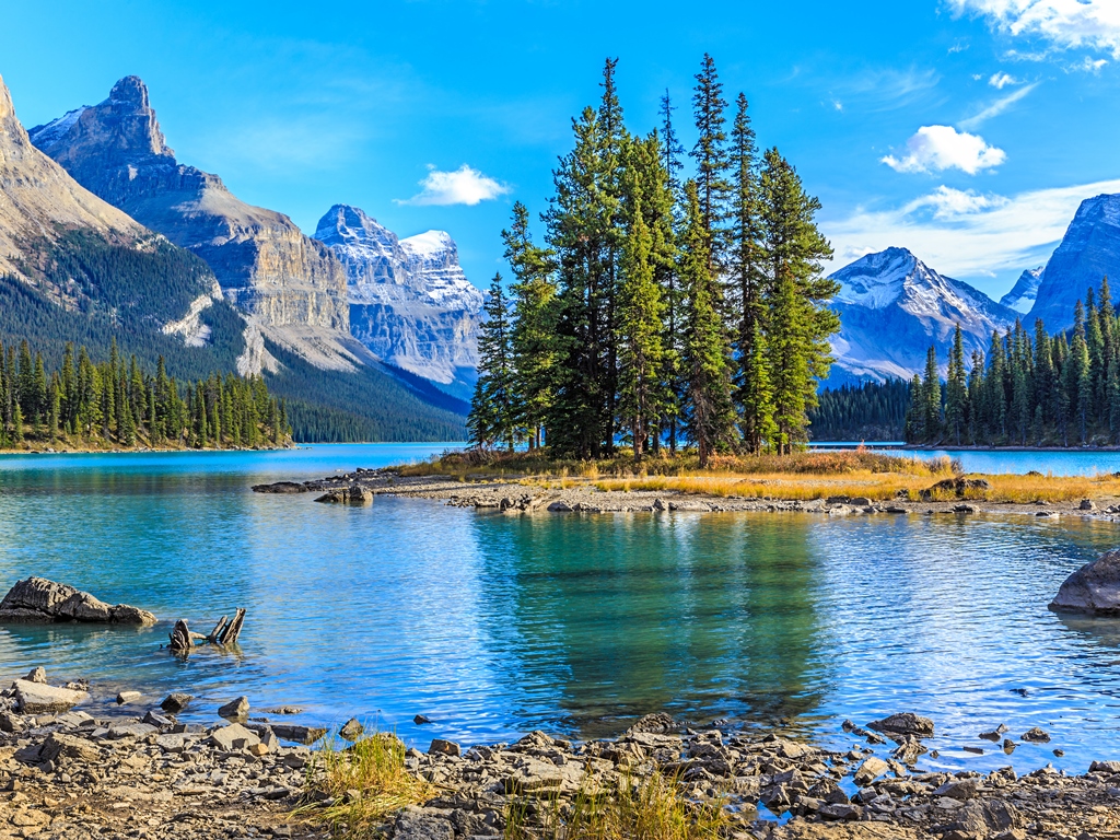 You are currently viewing 7 Must-Visit Sights in Alberta’s Jasper National Park
