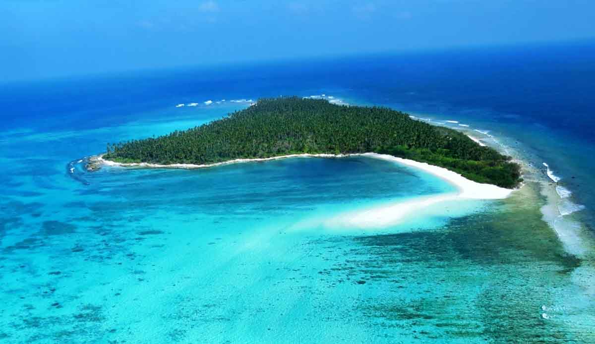 You are currently viewing Best and Worst Time to Visit Lakshadweep: A Comprehensive Guide